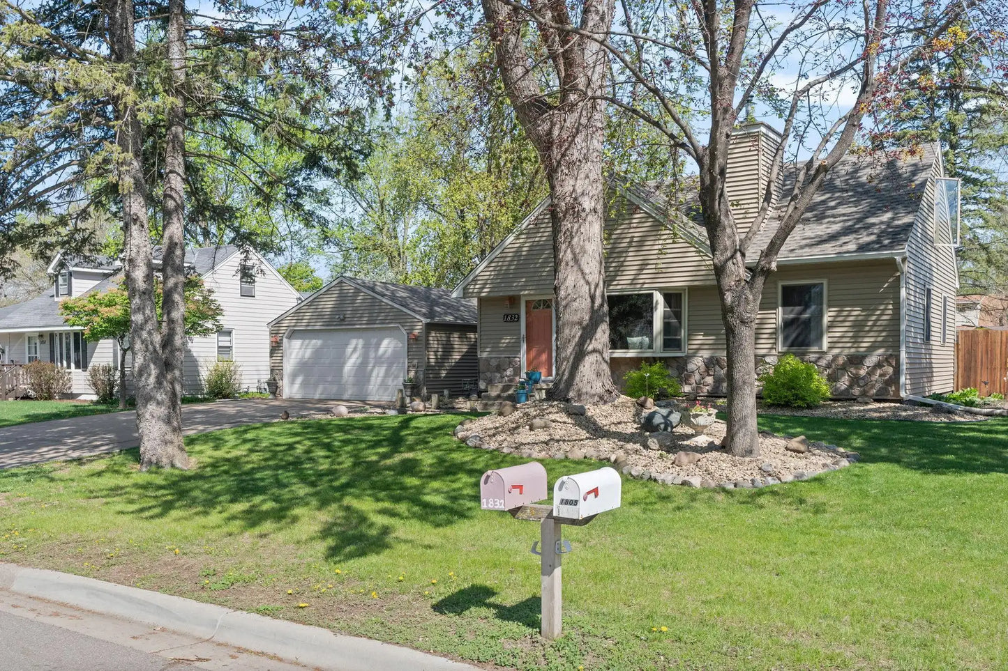 1832 Cedar Drive, New Brighton, MN 55112