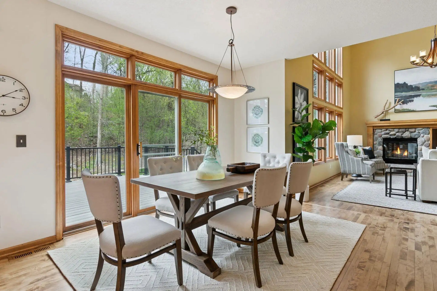 4633 Stonecliffe Drive, Eagan, MN 55122