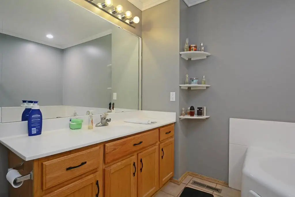 1899 Bluestem Lane, Shoreview, MN 55126