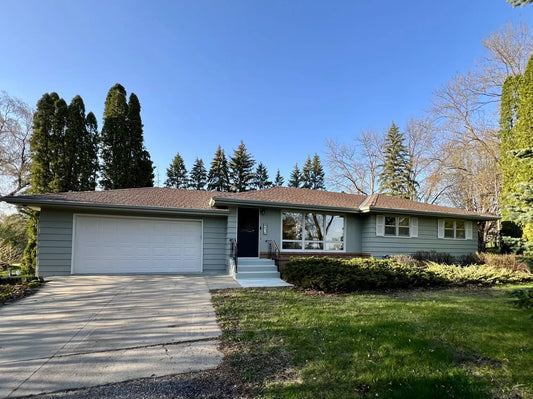 856 Arboretum Boulevard, Victoria, MN 55386