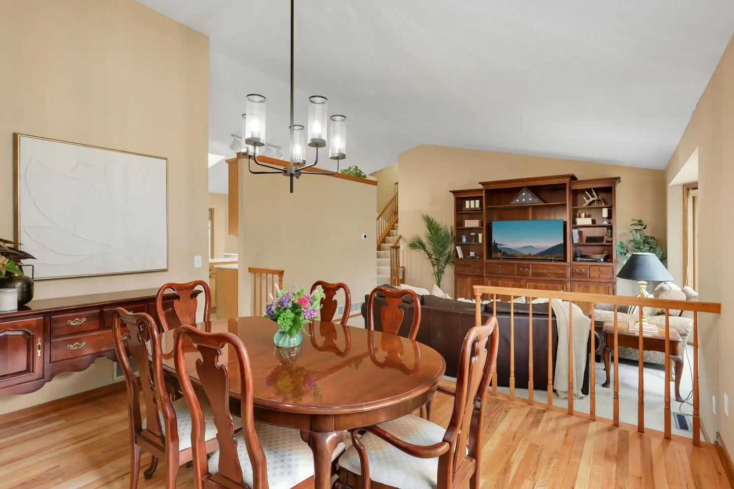 20503 Juno Trail, Lakeville, MN 55044