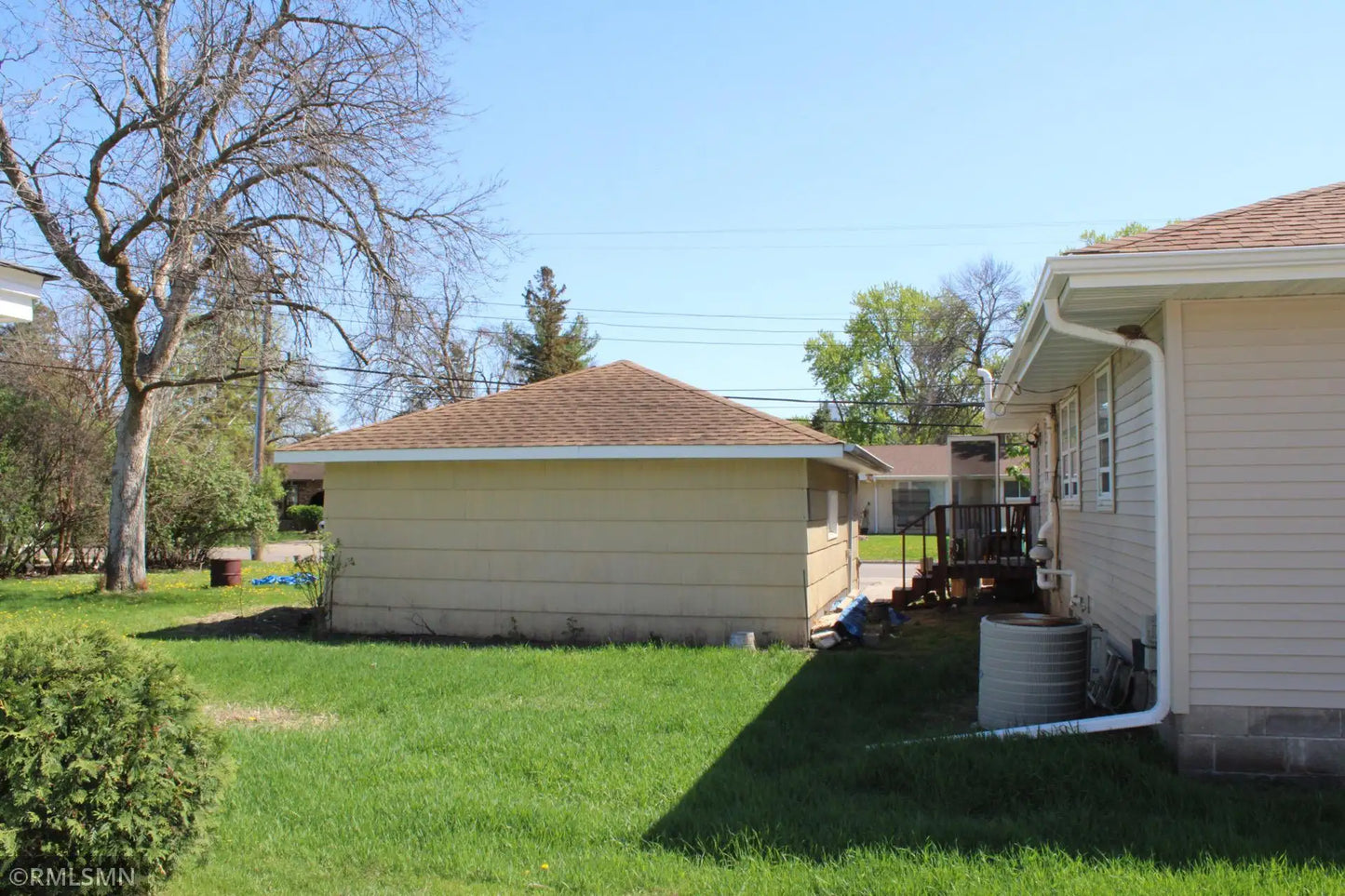 7100 Grimes Avenue, Brooklyn Center, MN 55429