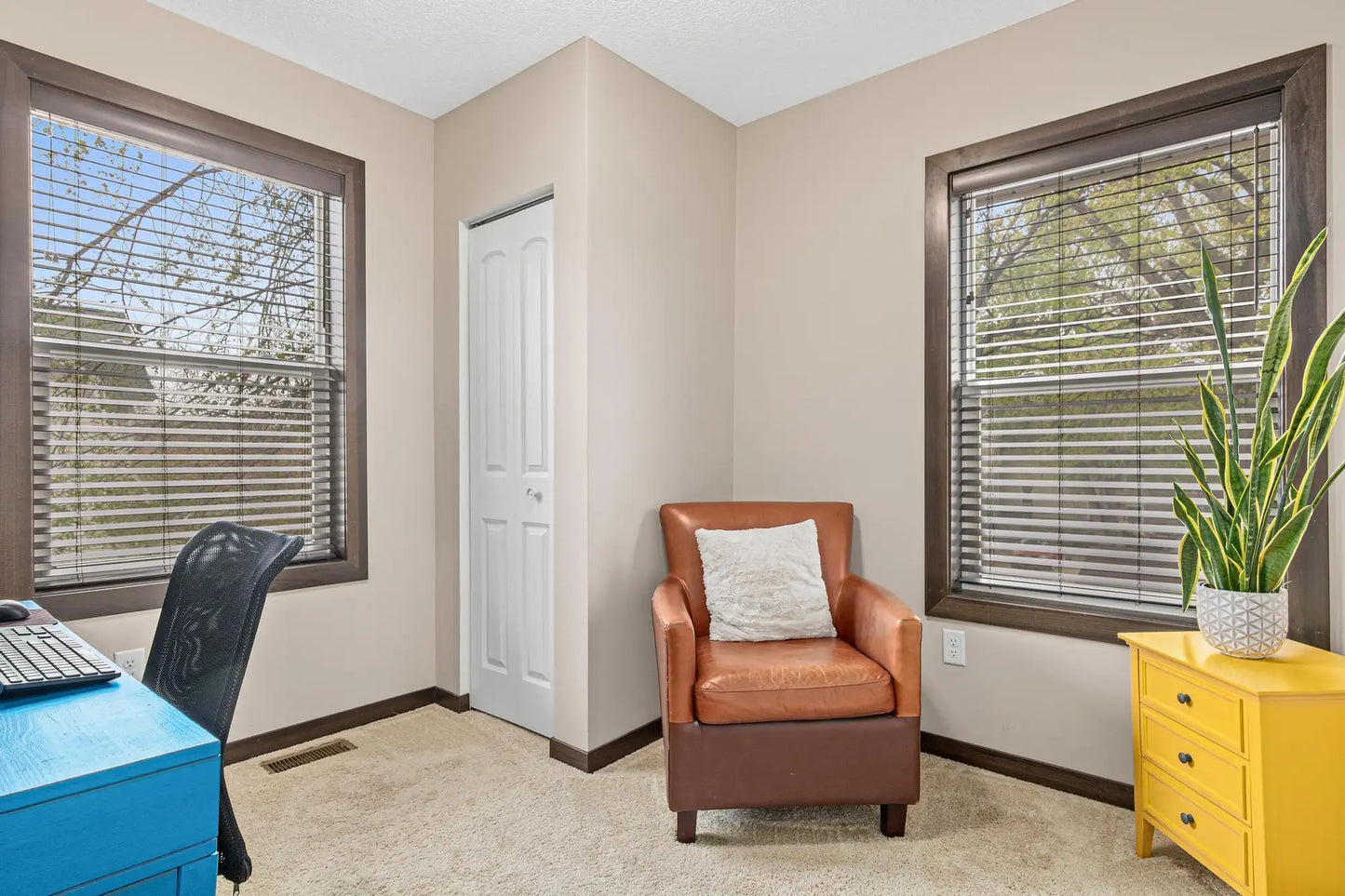 210 36th Street, Minneapolis, MN 55408