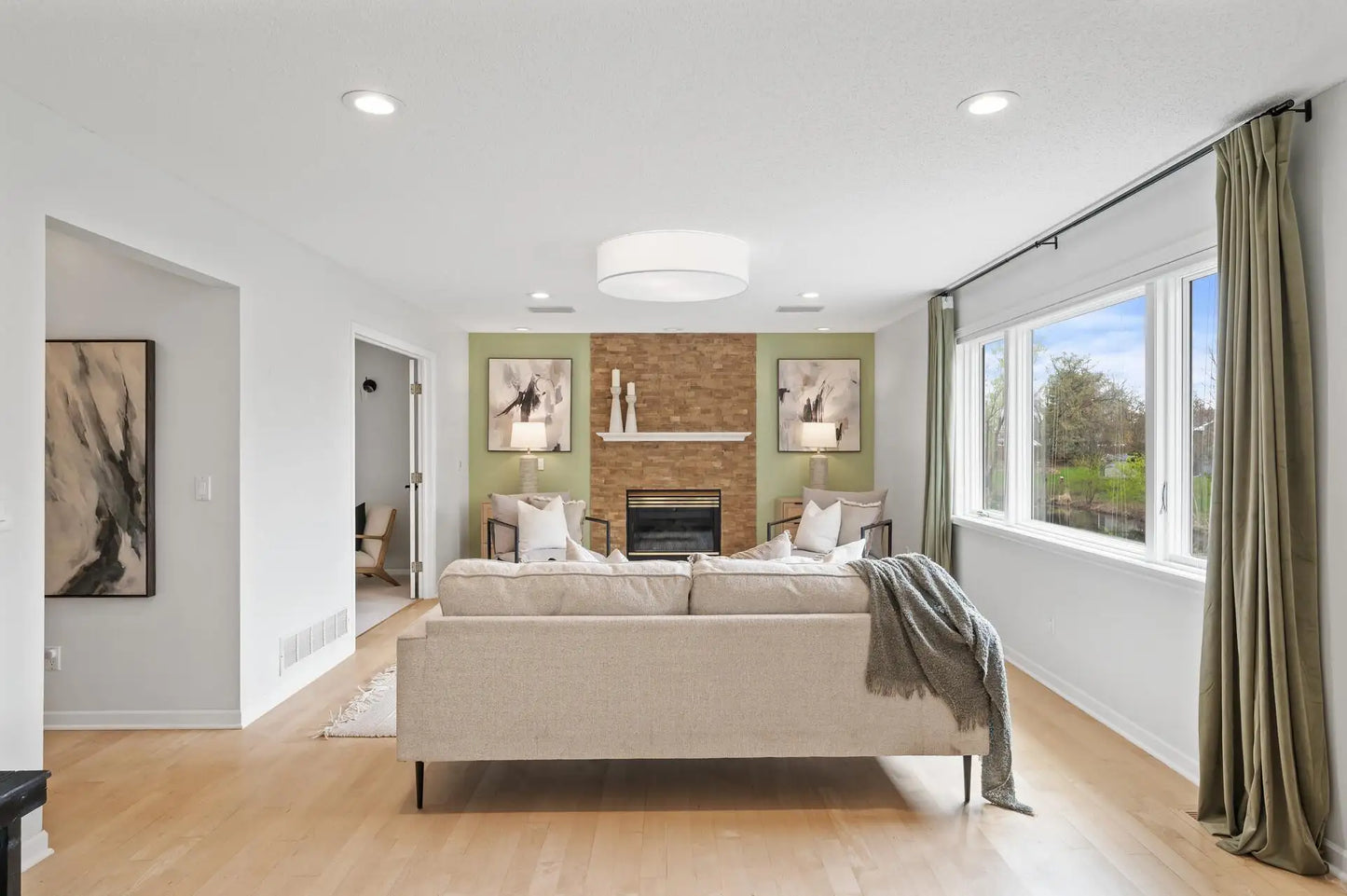7086 Union Terrace Lane, Maple Grove, MN 55369