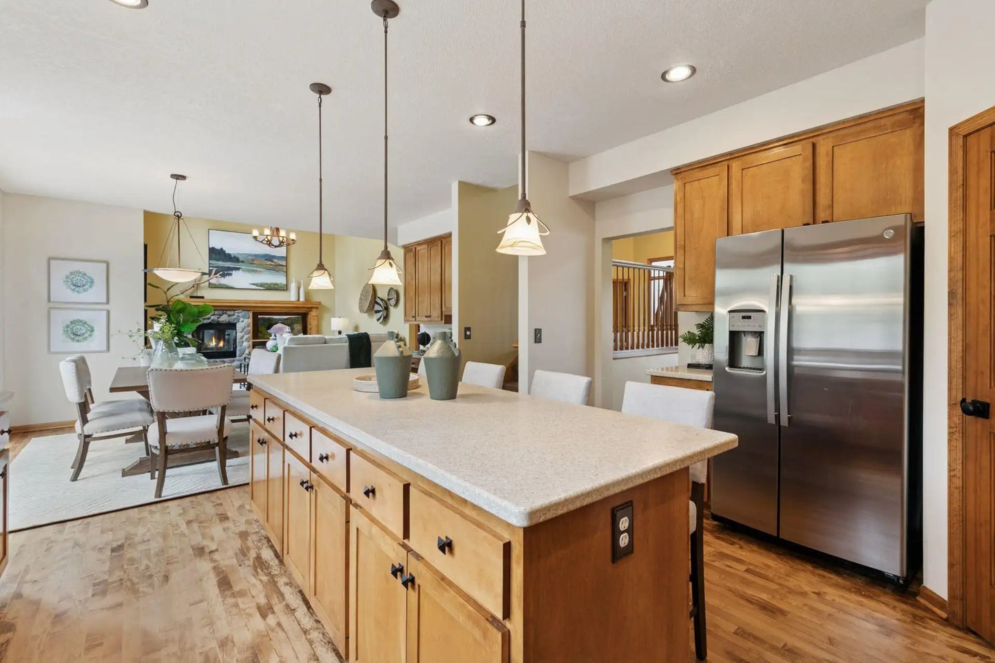 4633 Stonecliffe Drive, Eagan, MN 55122