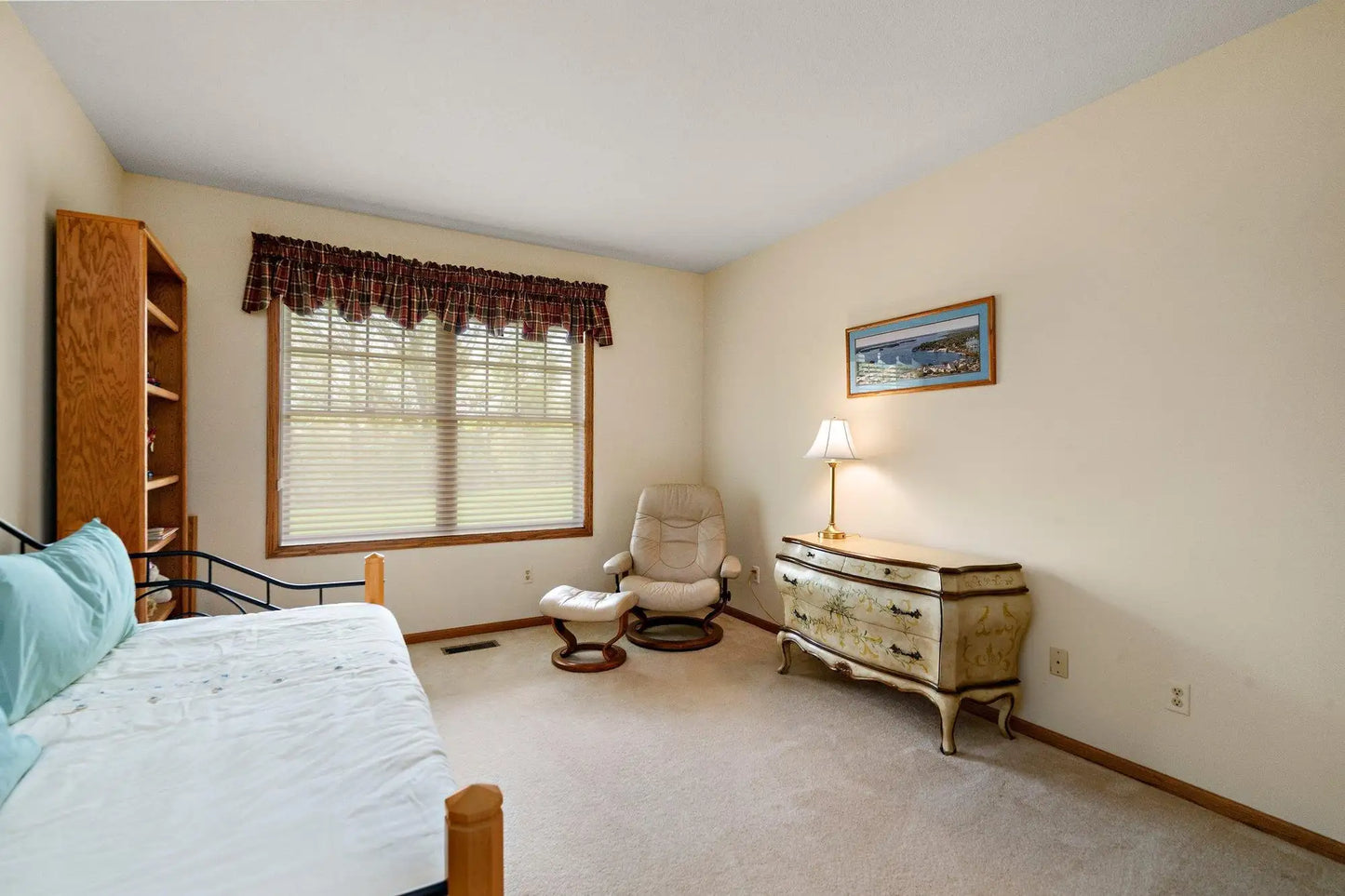 19010 Ashcroft Circle, Minnetonka, MN 55345