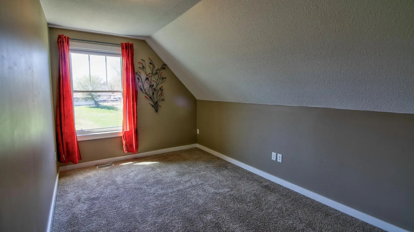1431 Beech Street, Saint Paul, MN 55106