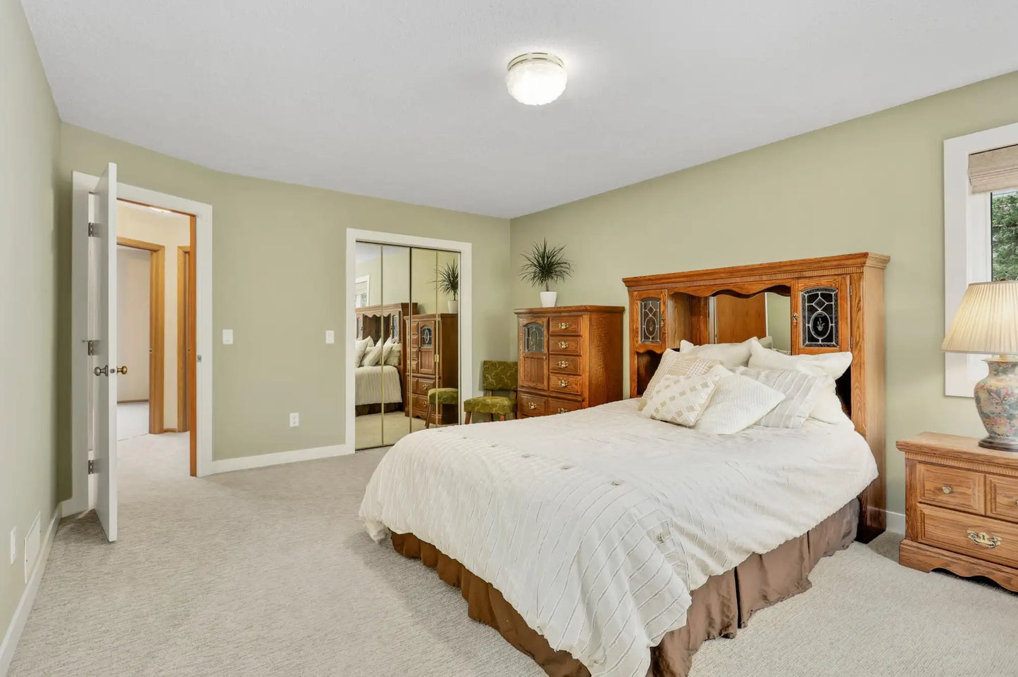 20503 Juno Trail, Lakeville, MN 55044