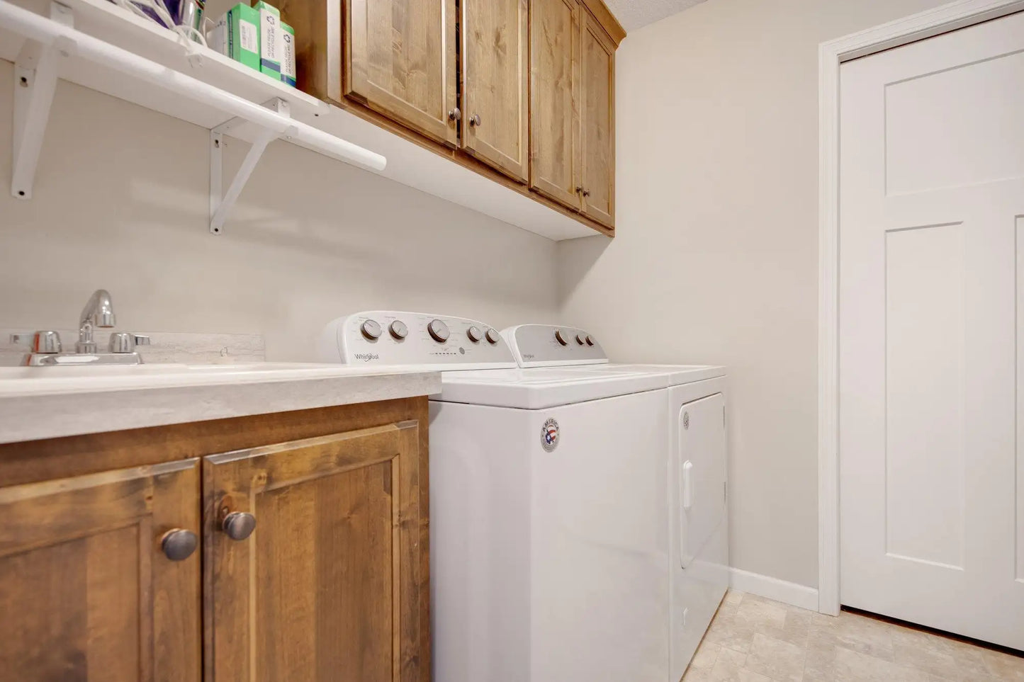 552 Roosevelt Street, Cambridge, MN 55008