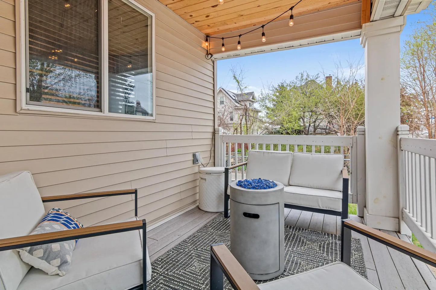 210 36th Street, Minneapolis, MN 55408
