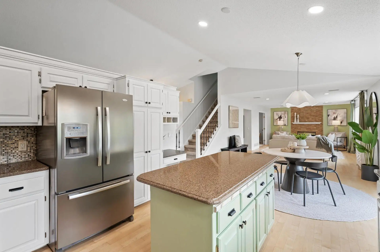 7086 Union Terrace Lane, Maple Grove, MN 55369