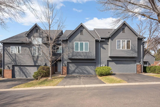 2247 Sherwood Court, Minnetonka, MN 55305