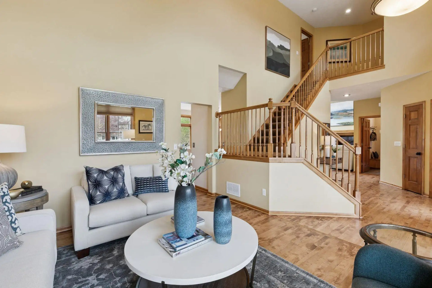4633 Stonecliffe Drive, Eagan, MN 55122
