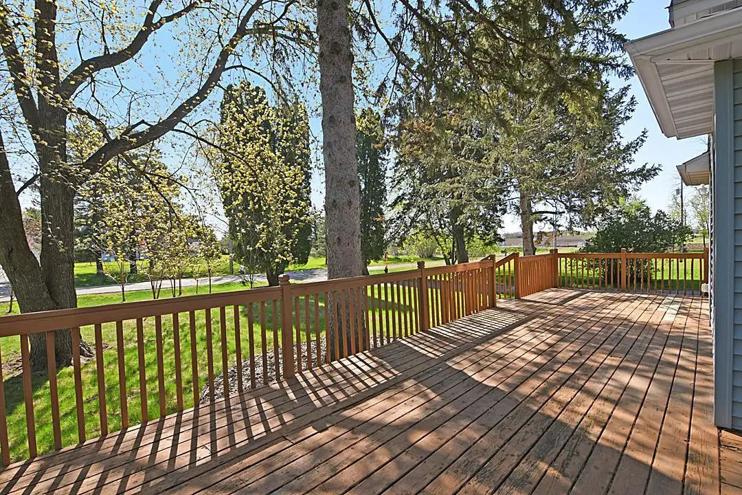 261 Fairhaven Avenue, South Haven, MN 55382
