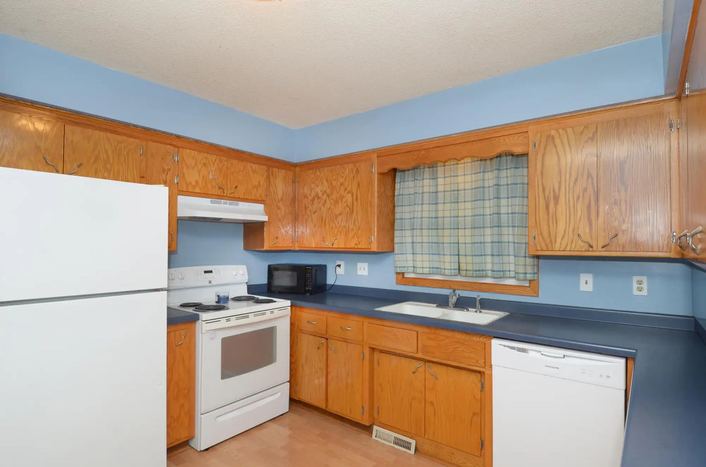 8608 49th Avenue, New Hope, MN 55428