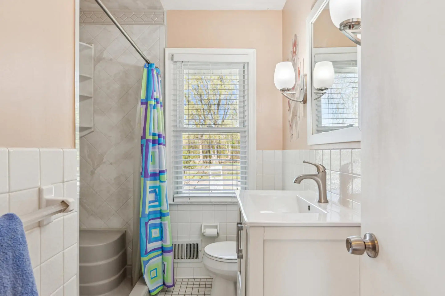 4550 Halifax Avenue, Robbinsdale, MN 55422