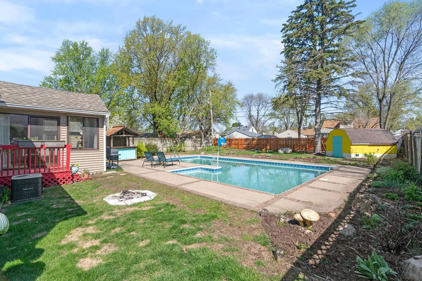 1832 Cedar Drive, New Brighton, MN 55112