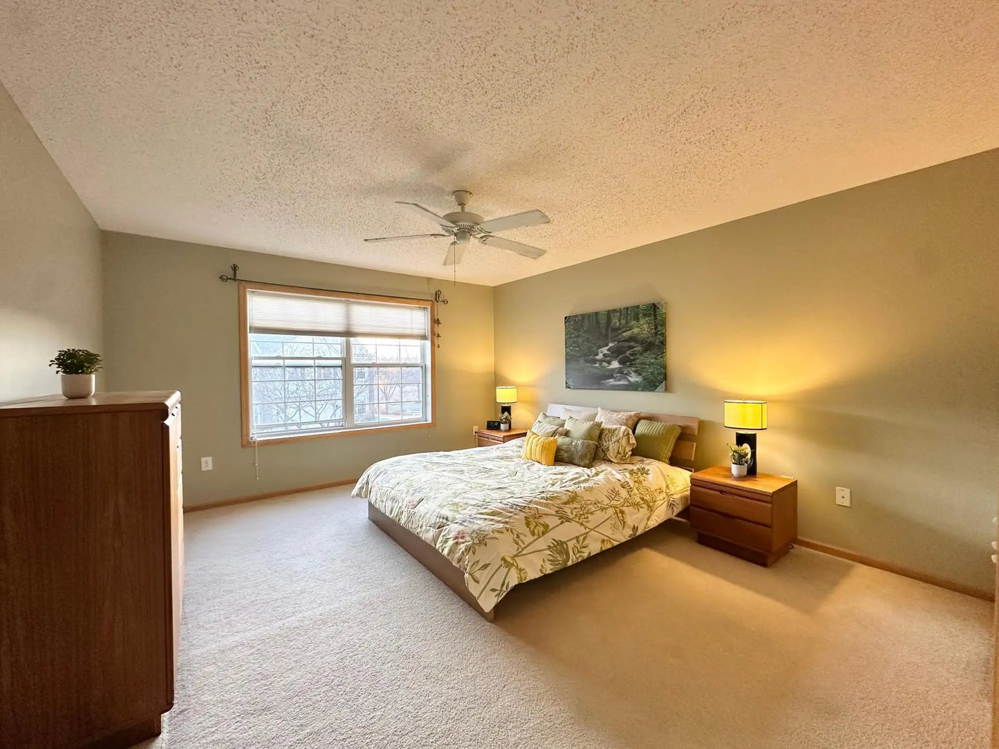 4553 Victor Path, Hugo, MN 55038