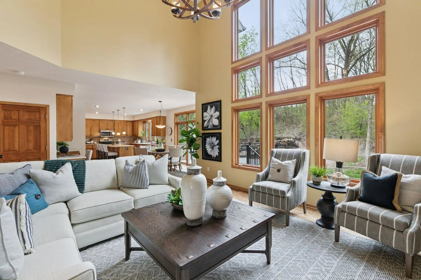 4633 Stonecliffe Drive, Eagan, MN 55122