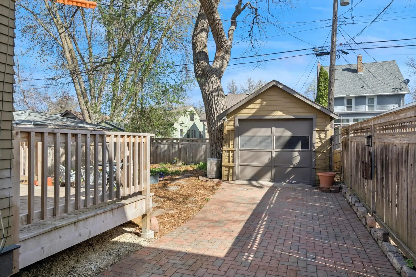 1255 Laurel Avenue, Saint Paul, MN 55104