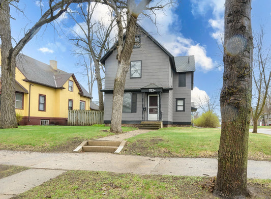 703 6th Avenue, Saint Cloud, MN 56301