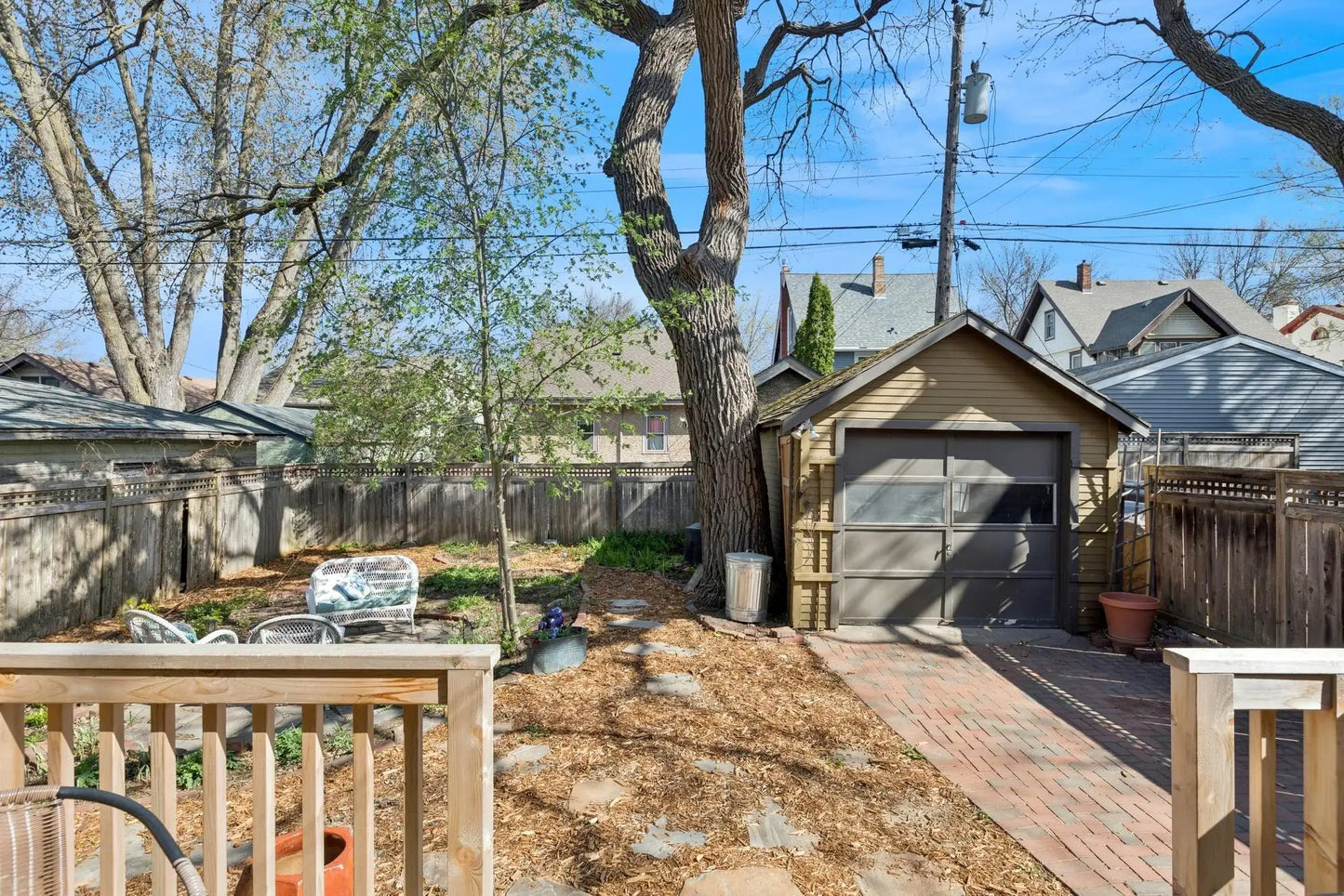 1255 Laurel Avenue, Saint Paul, MN 55104