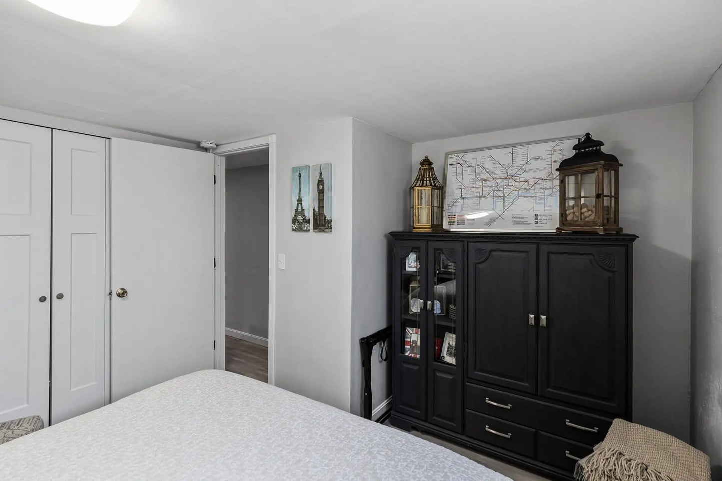 10709 Abbott Avenue, Bloomington, MN 55431