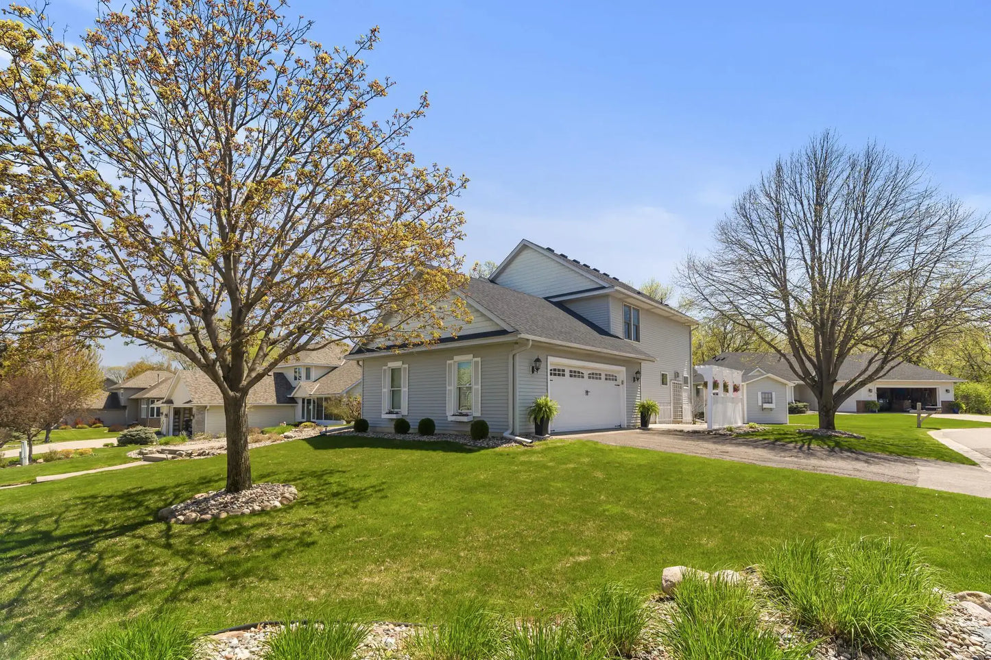 7847 23rd Street, Oakdale, MN 55128
