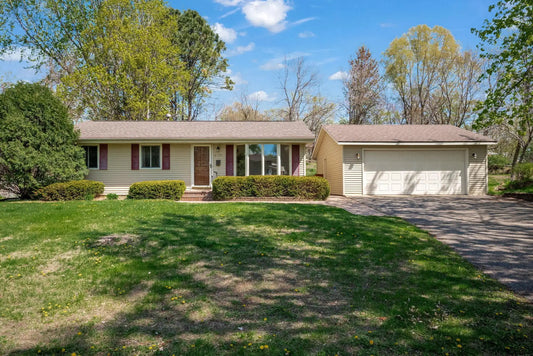 8435 Morris Circle, Bloomington, MN 55437