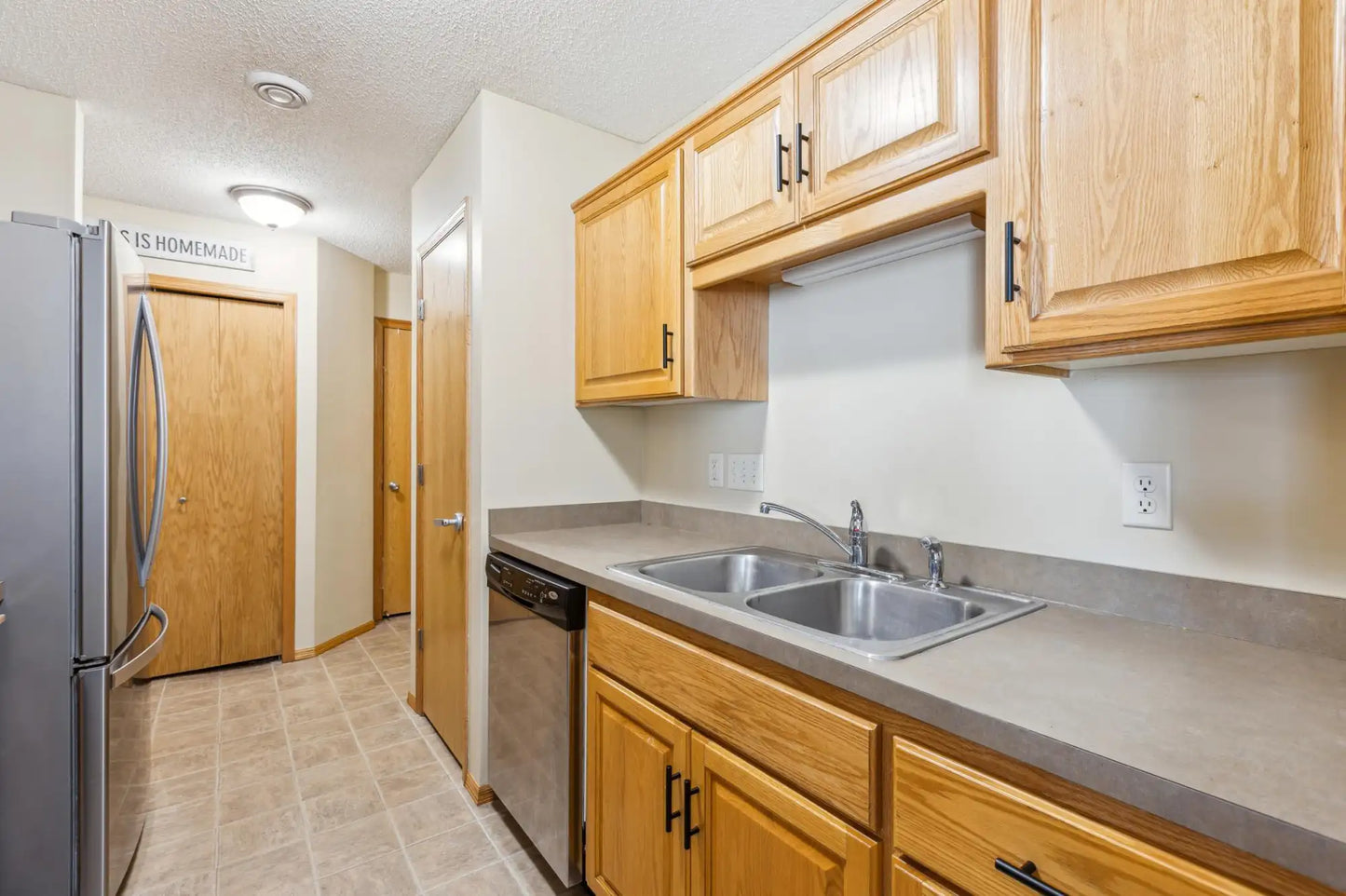 18040 Fillmore Drive, Elk River, MN 55330