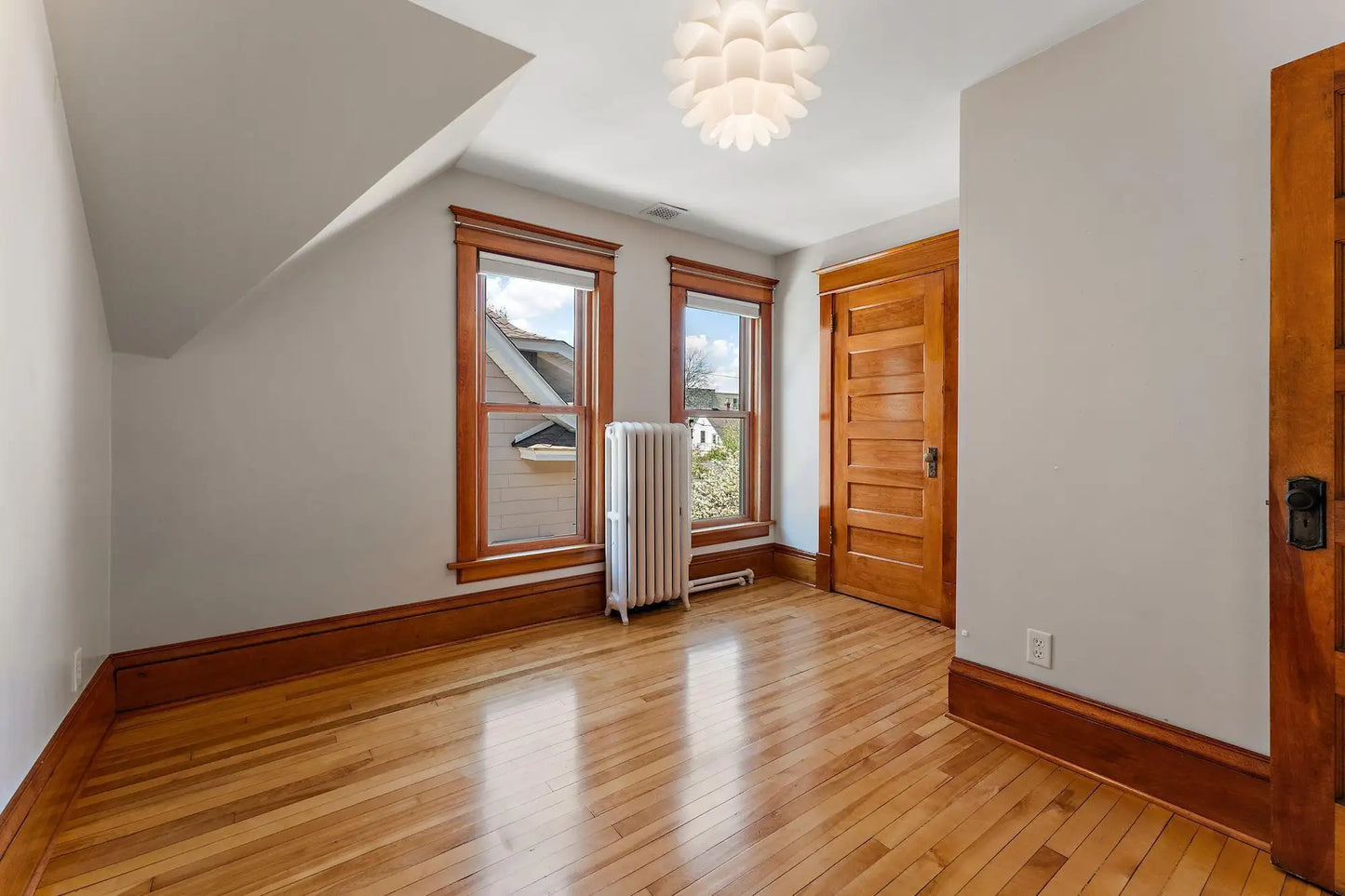 1503 Hague Avenue, Saint Paul, MN 55104