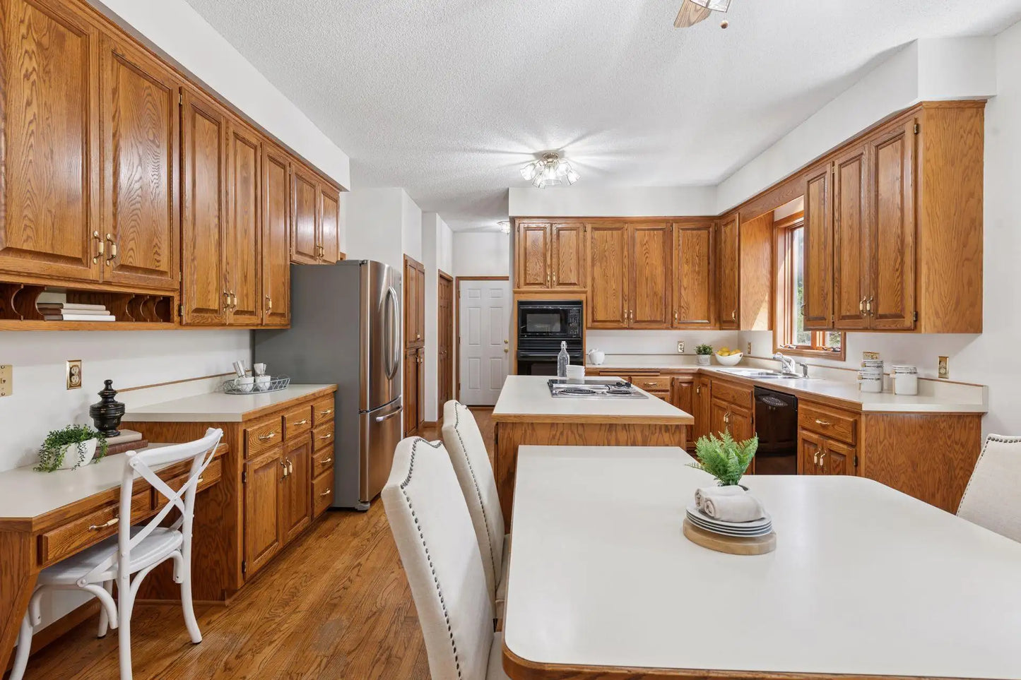 14001 Minnehaha Place, Minnetonka, MN 55391