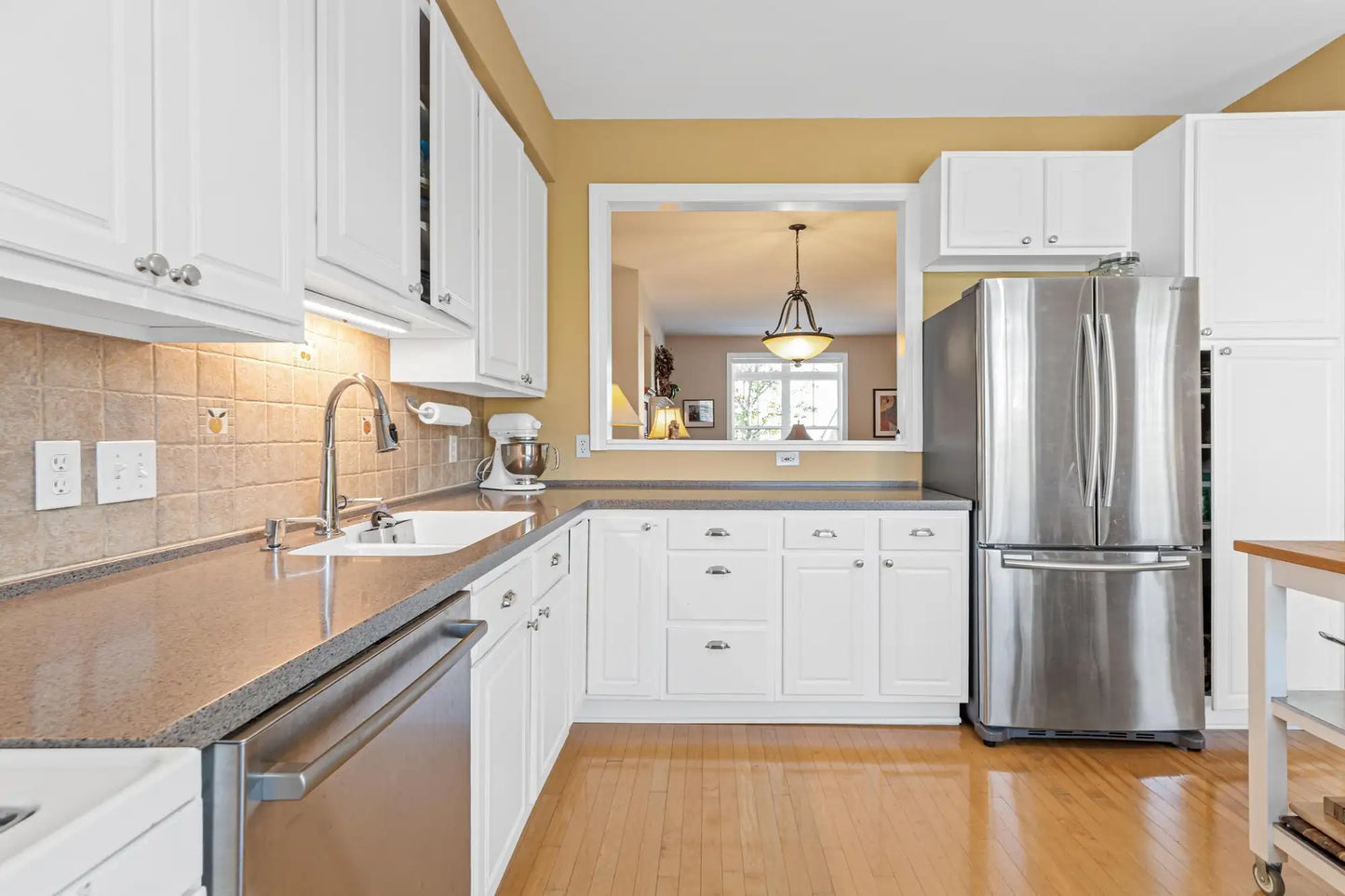 407 Colborne Street, Saint Paul, MN 55102