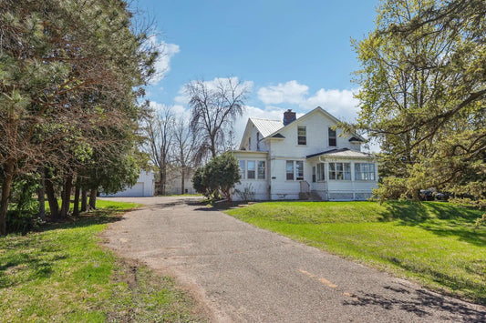 1908 County Road E , White Bear Lake, MN 55110