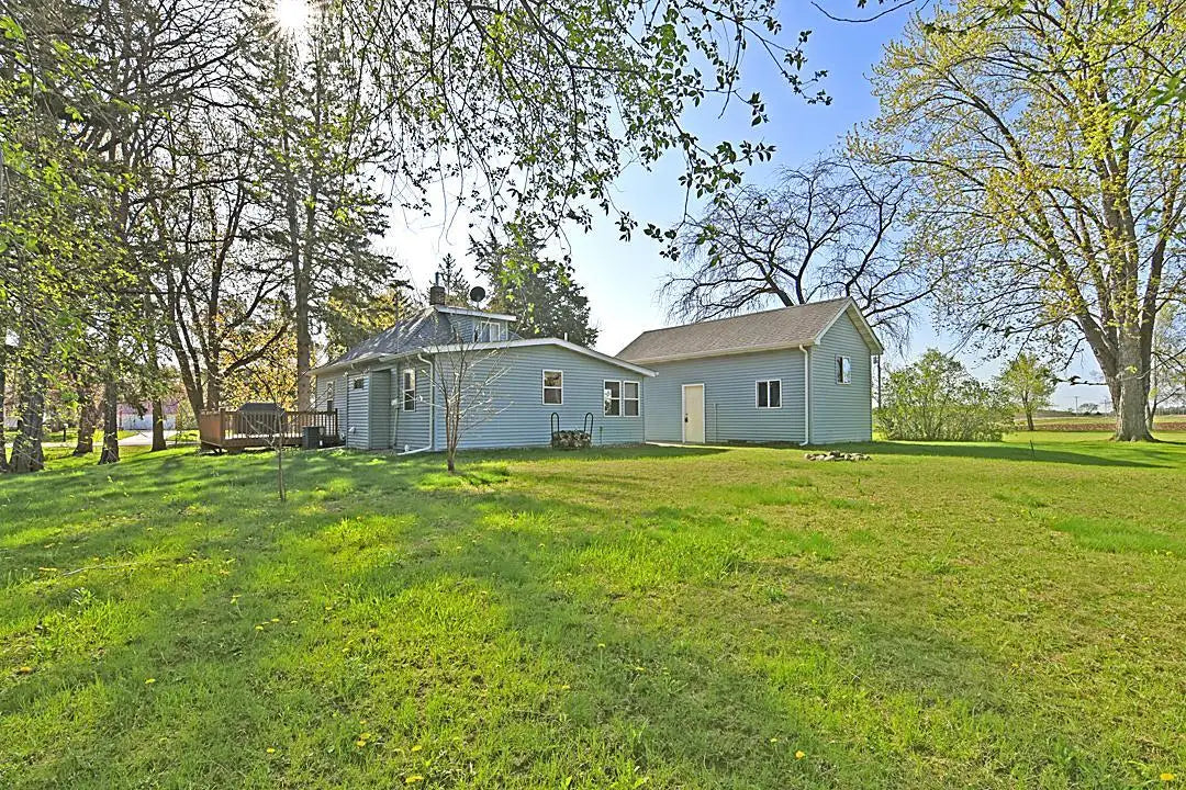 261 Fairhaven Avenue, South Haven, MN 55382
