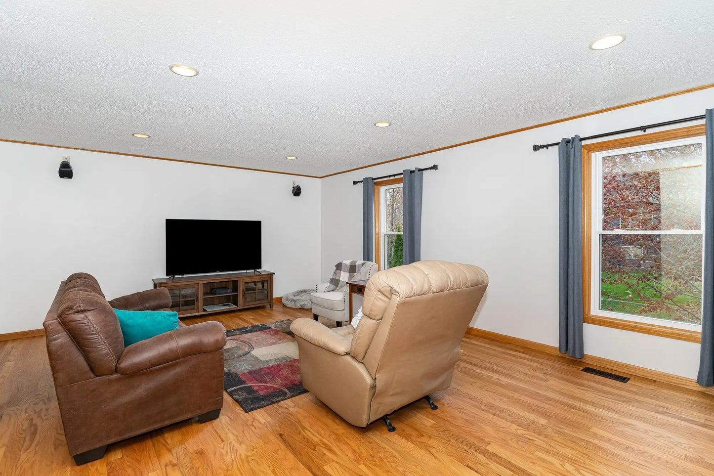 15772 Cicerone Court, Rosemount, MN 55068