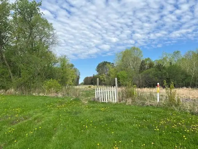 13774 Furuby Road, Center City, MN 55012