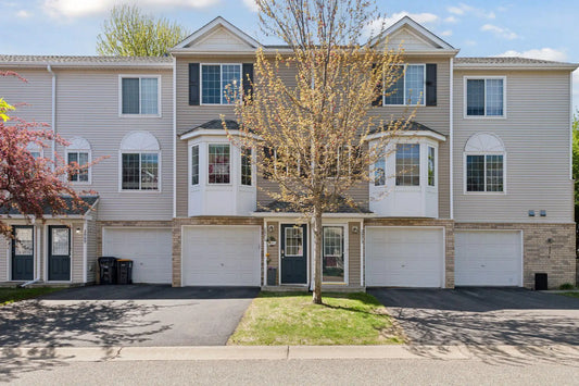 2971 Village Court, Chanhassen, MN 55317