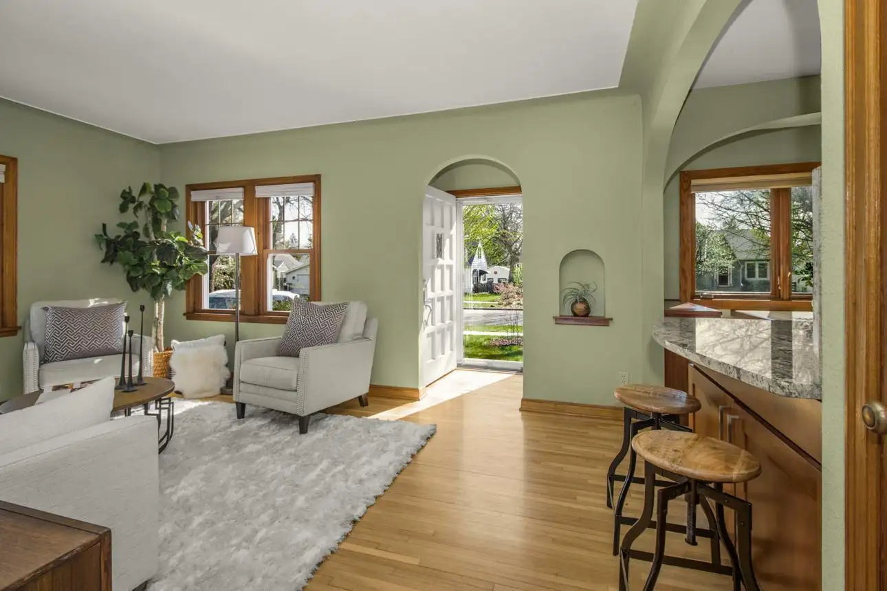 1599 Griggs Street, Saint Paul, MN 55108