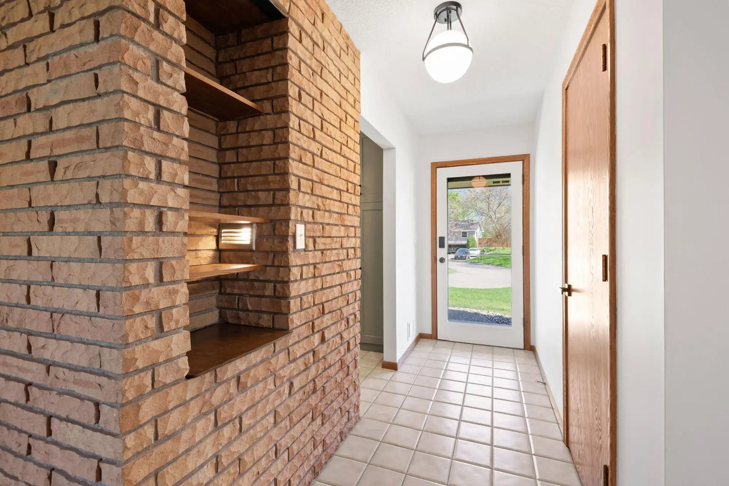 5754 Holiday Court, Minnetonka, MN 55345