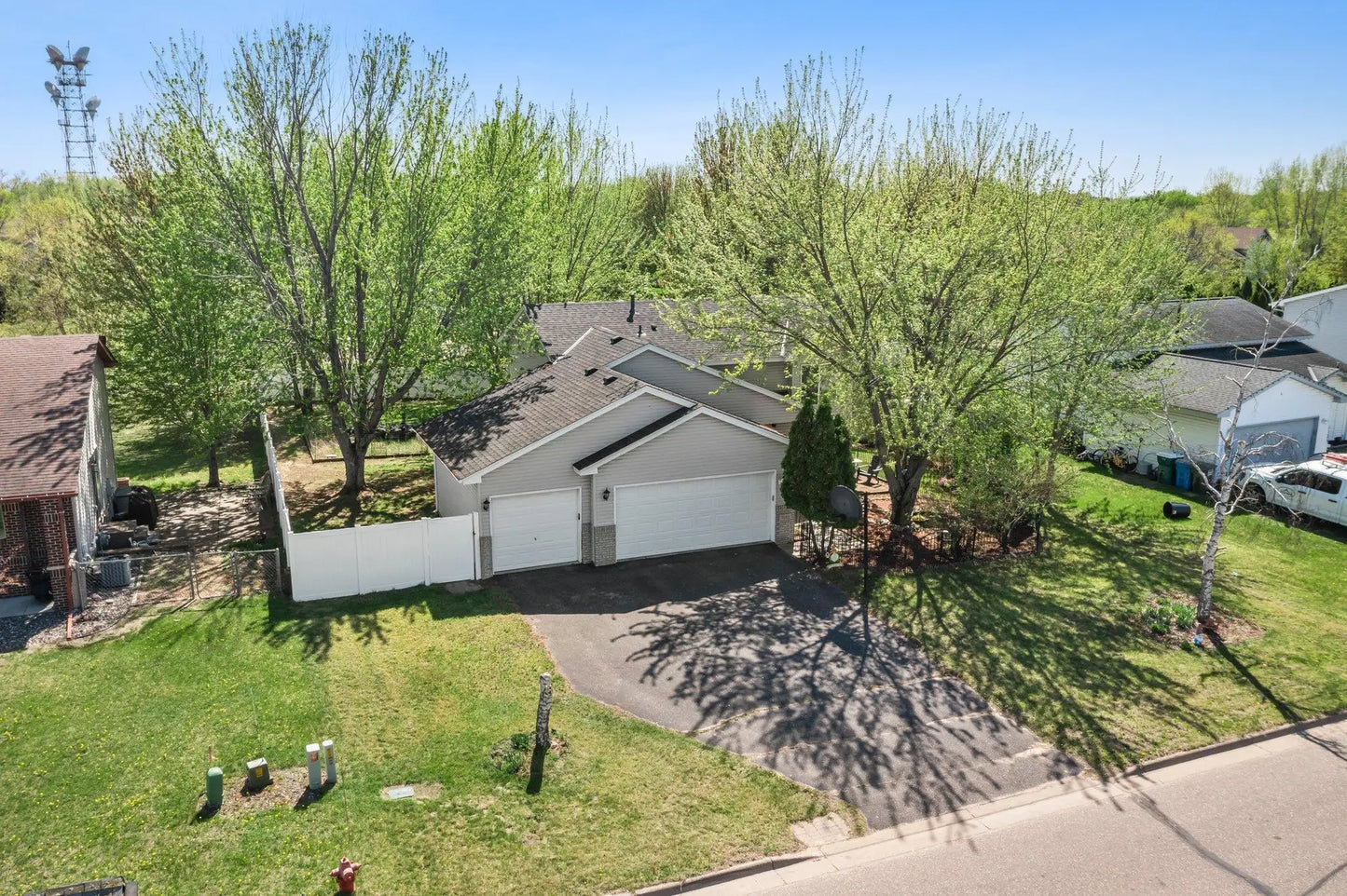 1145 Joes Lake Road, Cambridge, MN 55008